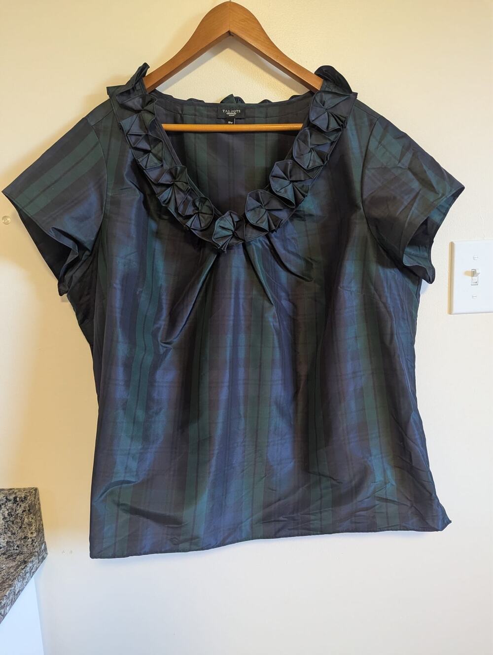Talbots 100% Silk Blouse Plus Size Tarton Plaid Green Festive